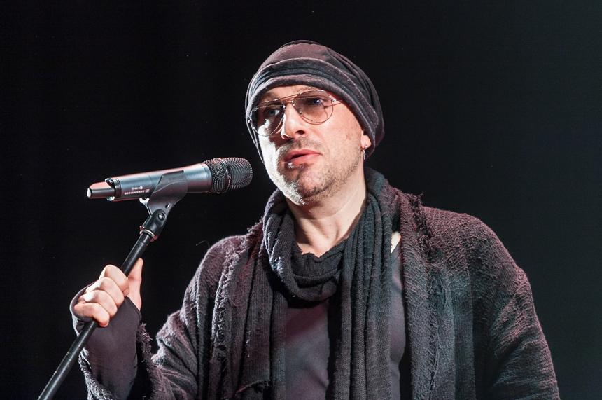 «Если вы беспокоились о нем, то успокойтесь»: где сейчас находится Дмитрий Нагиев и сколько зарабатывает