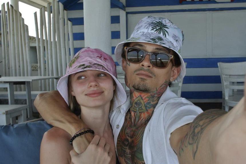 Скоро свадьба? Возлюбленная рэпера Моргенштерна* показала кольцо на безымянном пальце