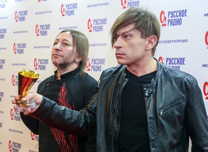 Боятся «помереть с голоду»: зачем осудившие СВО артисты создают совместные проекты