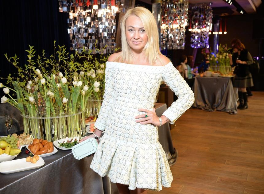 49-летняя продюсер Яна Рудковская сообщила, что попала в ураган в Москве