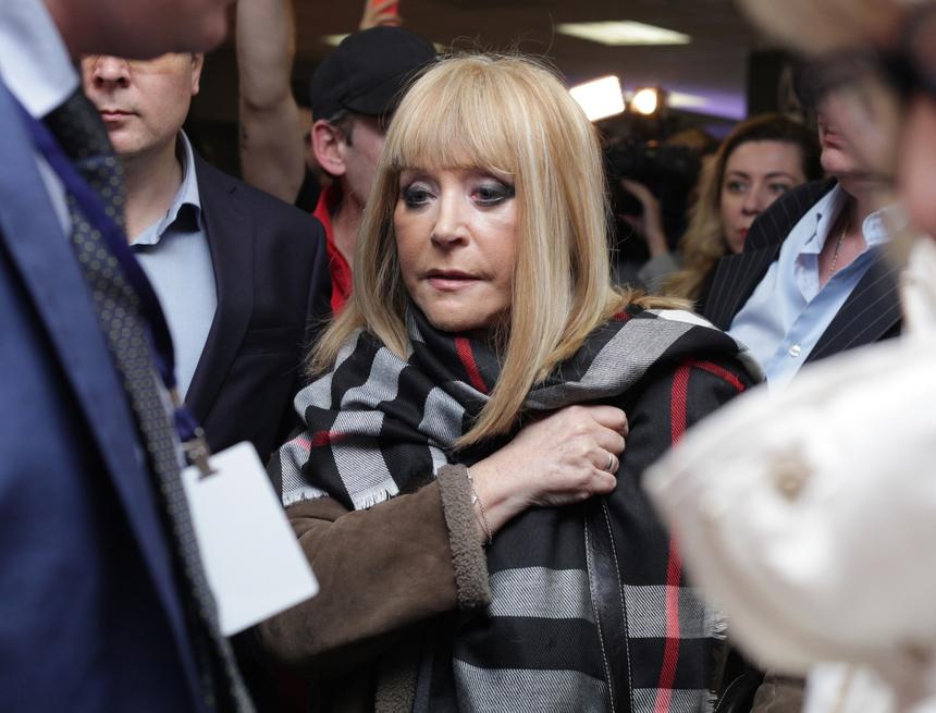 «Заявляют, что продали, но ничего не изменилось»: Бородин рассказал о бизнесе Пугачевой в России