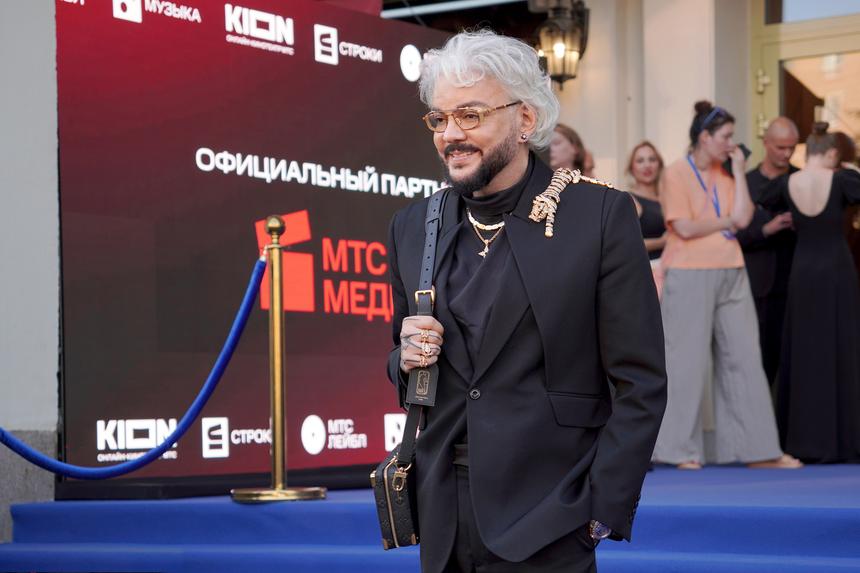 «Чудеса!»: Филипп Киркоров заявил, что живет на месте скопища эльфов