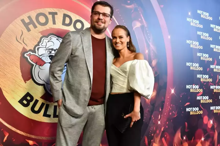 «После новости о помолвке ее пригласили на главную роль»: известная юмористка высмеяла жену Харламова