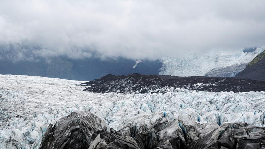В Сочи лавина насмерть задавила мать с дочкой