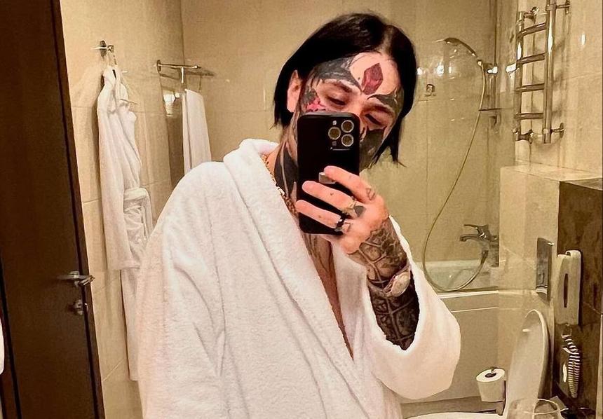 Названия песен и пикантная фотография: на рэпера Кишлака пожаловались в прокуратуру за пропаганду ЛГБТ*