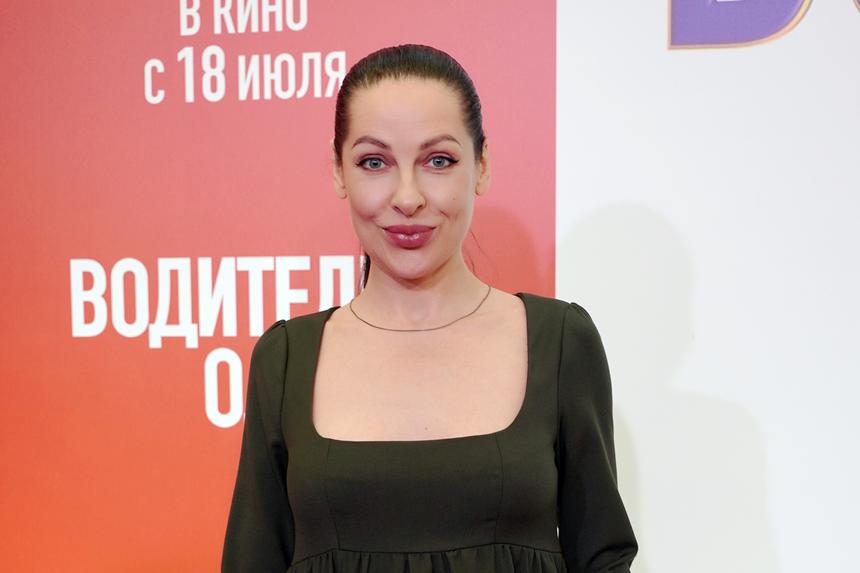 Юмористка Наталья Краснова рассказала, что ее вырезали из шоу «ЧБД»