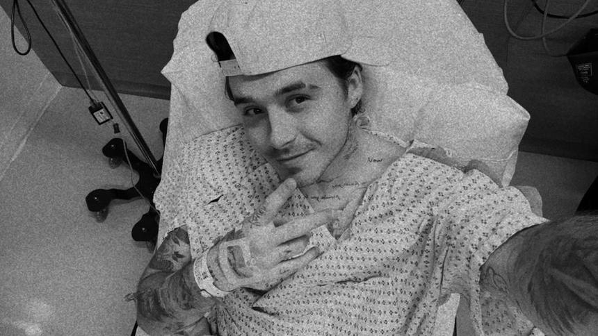 Сына Дэвида Бекхэма Бруклина экстренно госпитализировали в больницу