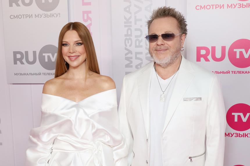 Наталья Подольская оставила Преснякова в Испании и уехала с сыном во Францию