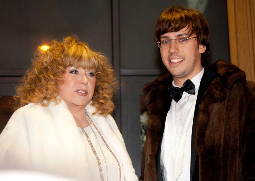 «Совесть-то где?»: Наджиев высказался о зарубежных счетах Пугачевой и Галкина*