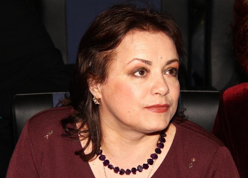 Случилась беда: почему звезда фильма «Д'Артаньян и три мушкетёра» Цыплакова не стала мамой