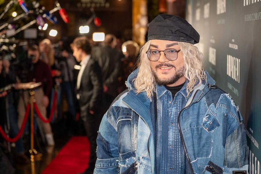 «Кто привьет ей женскую модель поведения?»: психолог о рождении дочки Киркорова от суррогатной мамы