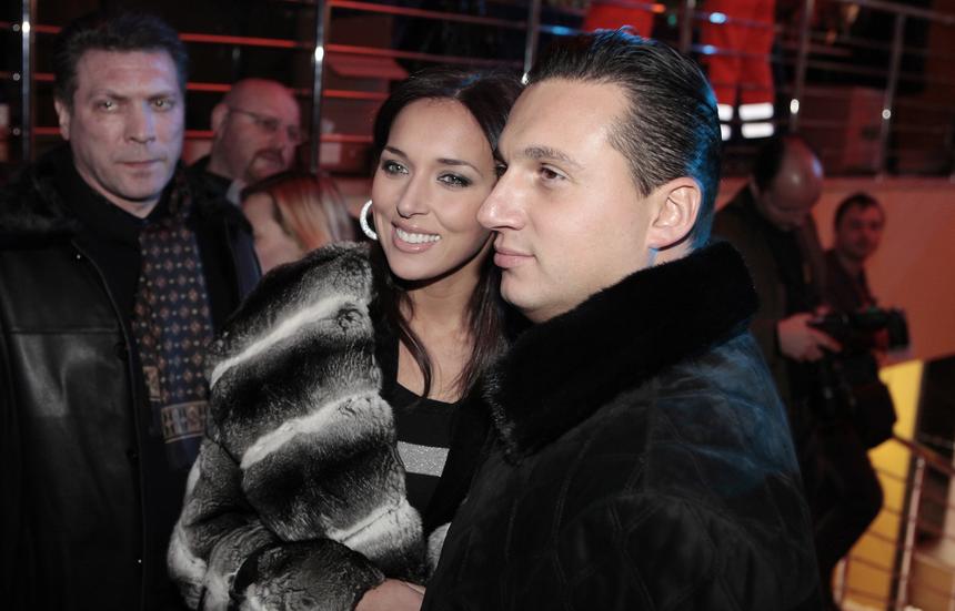 Адвокат Добровинский рассказал, будут ли разведенные Алсу и Абрамов судиться за детей