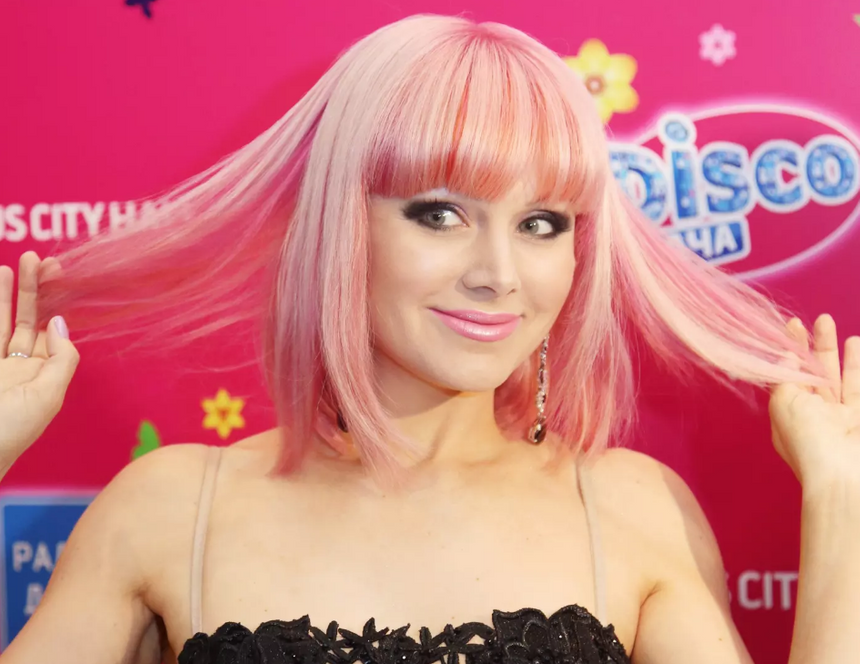 «Перерыва не было»: Натали опровергла новости о паузе в карьере после смерти мужа