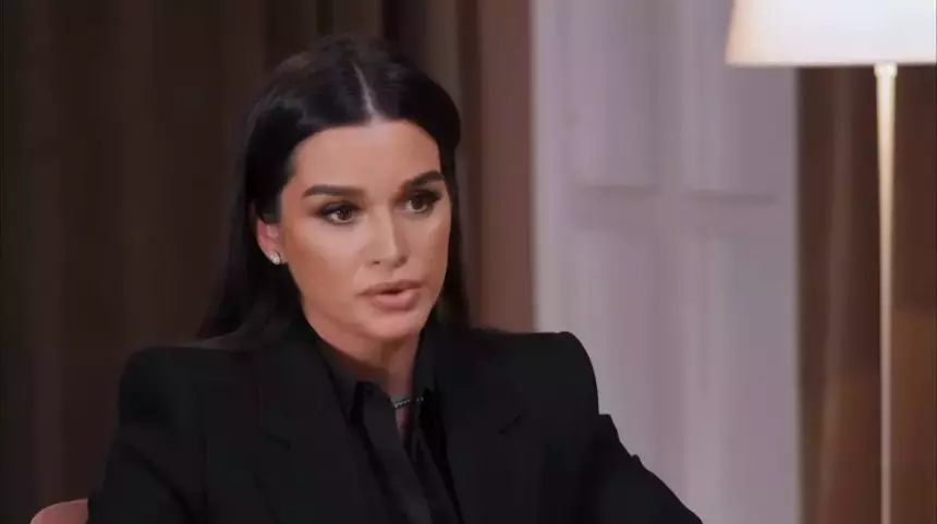 «Нам кайфово вместе»: Ксения Бородина рассказала, зачем публикует фото с Сердюковым