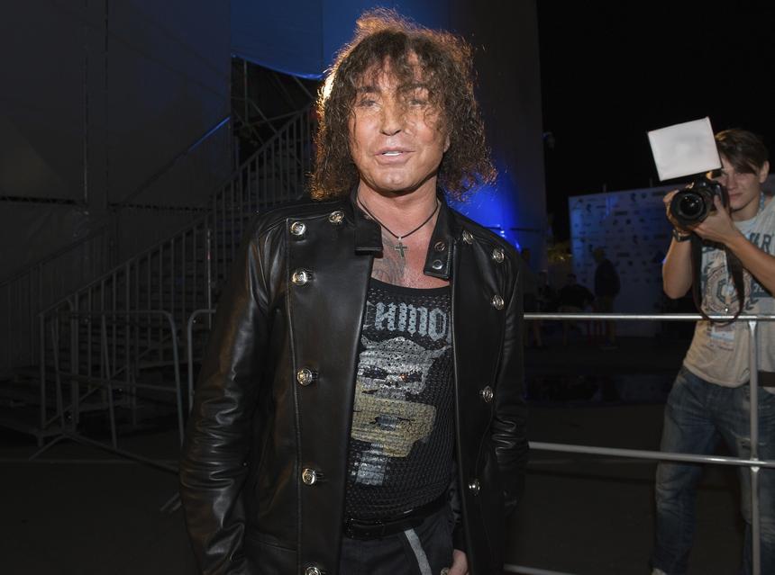 «Захлопнул перед носом дверь»: Валерий Леонтьев прогнал отца и отказал ему в помощи