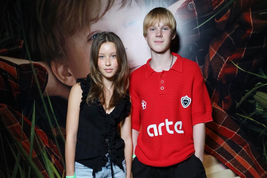 «Я видела, как вы целовались»: 15-летнюю Анну Пересильд заподозрили в романе с коллегой по «Слову пацана»