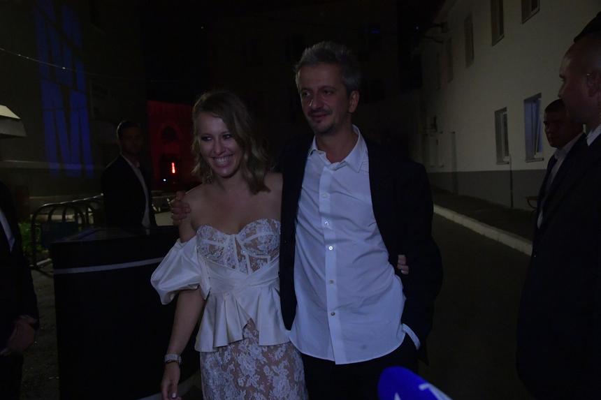 «Столько всего было»: Константин Богомолов публично напомнил Ксении Собчак о годовщине свадьбы