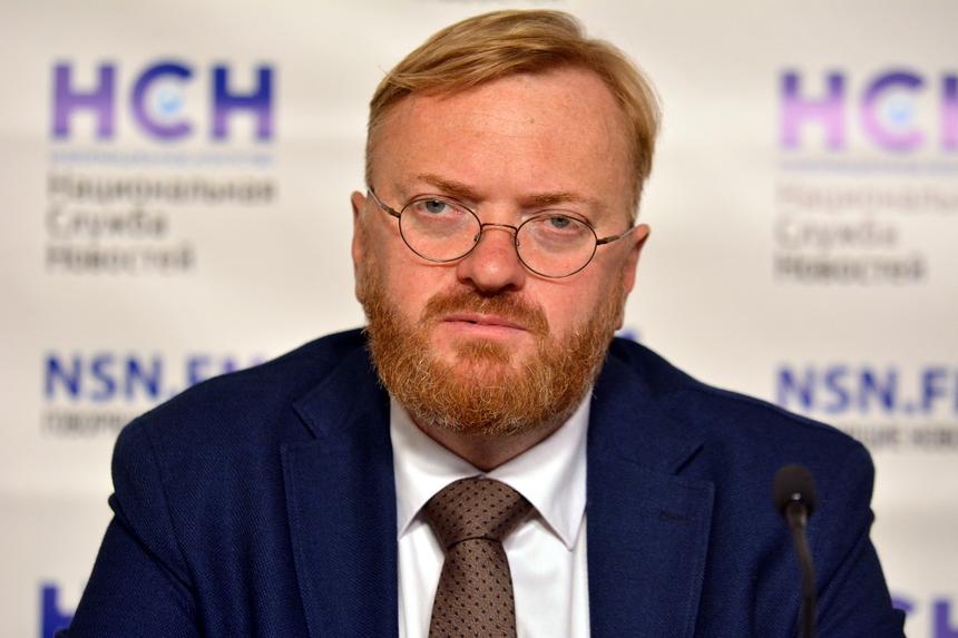 Хуже квадроберов: депутат Виталий Милонов назвал фриками возрастных фанатов Гарри Поттера