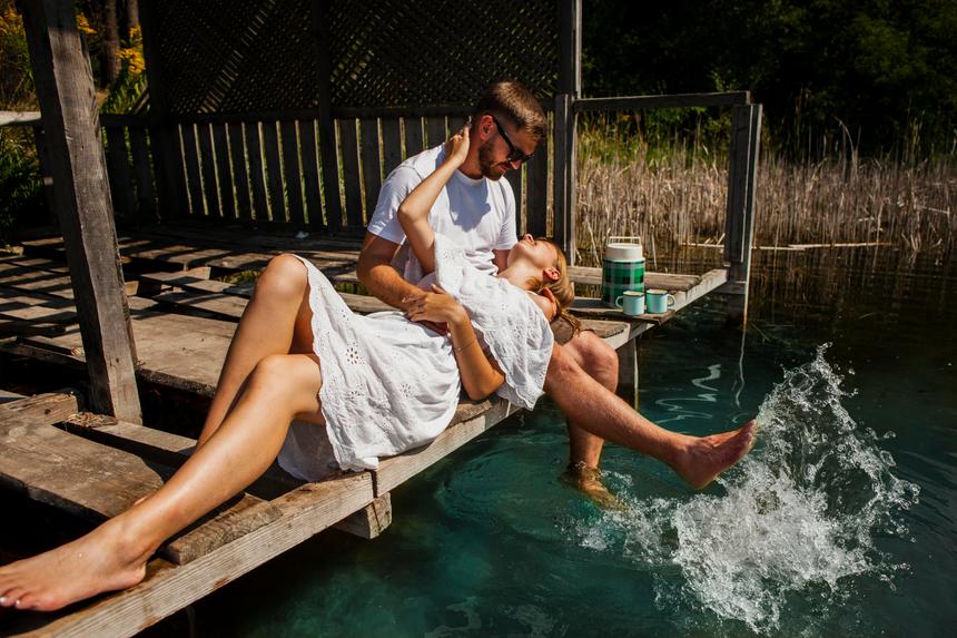 «Обвешаны цацками»: украинские депутаты развлекались на Мальдивах вместо участия в конференции