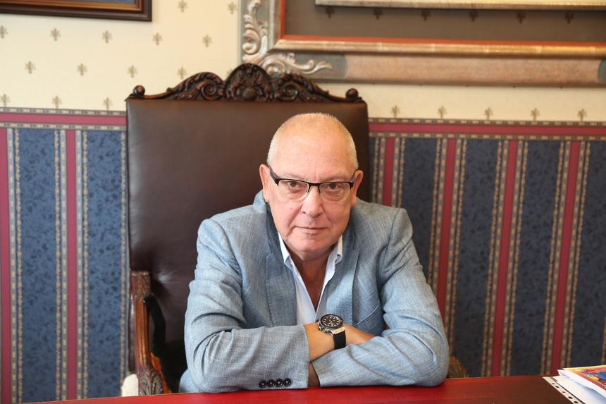 «Никогда не скрывал»: сын Максима Никулина честно рассказал о его недвижимости за границей