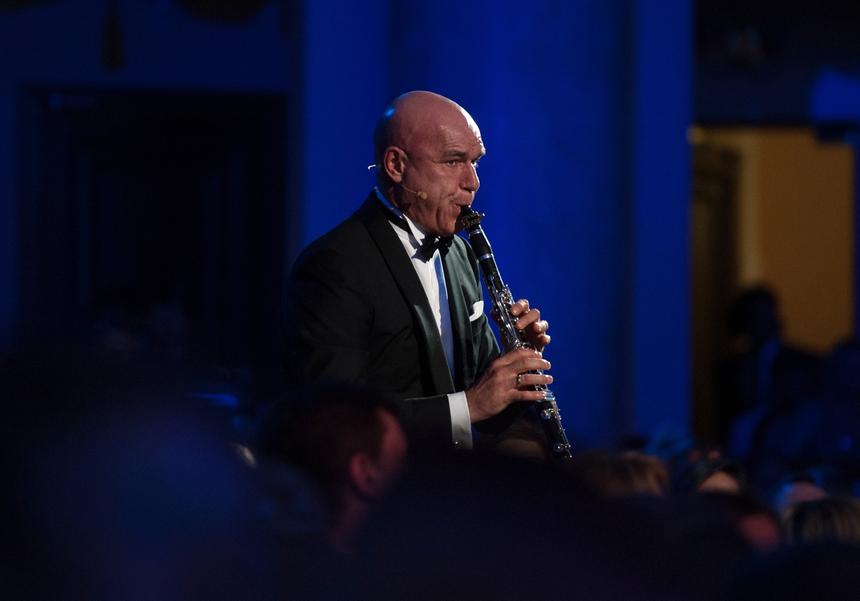 «Поддерживает звездный статус»: раскрыты гонорары Мазаева из «Морального кодекса»