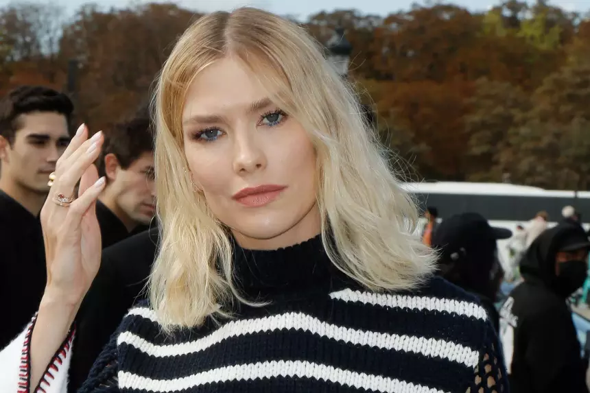 «Хотелось плакать»: 38-летняя жена миллиардера Лебедева показала лицо без фильтров