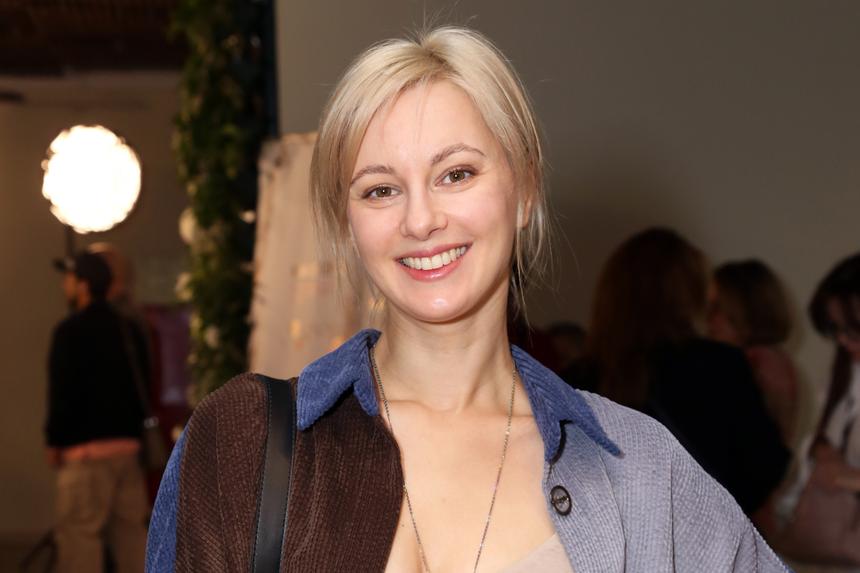 «Продюсеры захотели»: актриса с атопическим дерматитом Маруся Климова похудела на 8 кг ради роли