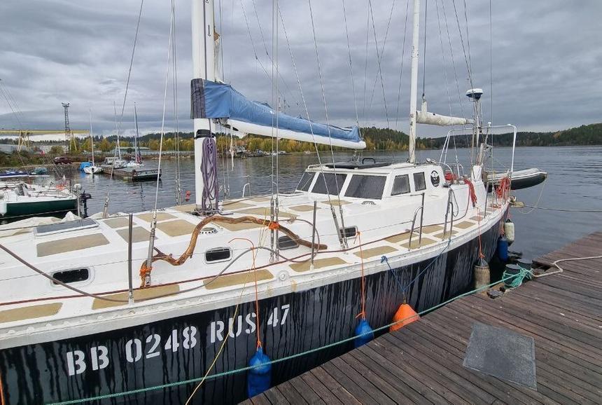 «Даже в самой страшной ситуации ты должен улыбаться»: капитан Иван Морозов рассказал о штормах, яхтинге и мистике в море