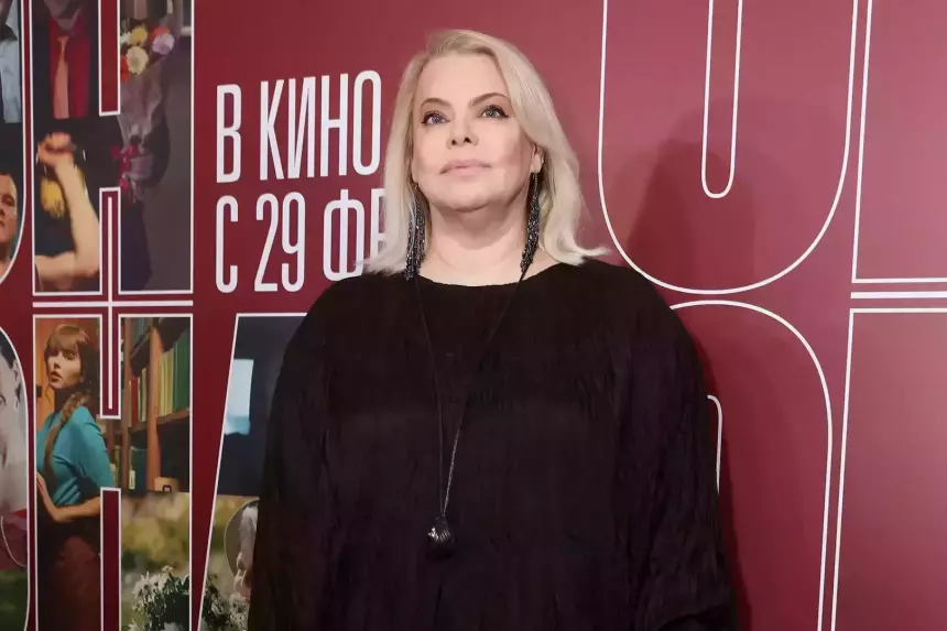 «Украла песню»: Яна Поплавская обвинила Леди Гагу в плагиате