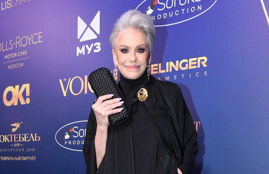 Вернувшаяся к работе после смерти сына Ирина Понаровская вдвое повысила гонорар