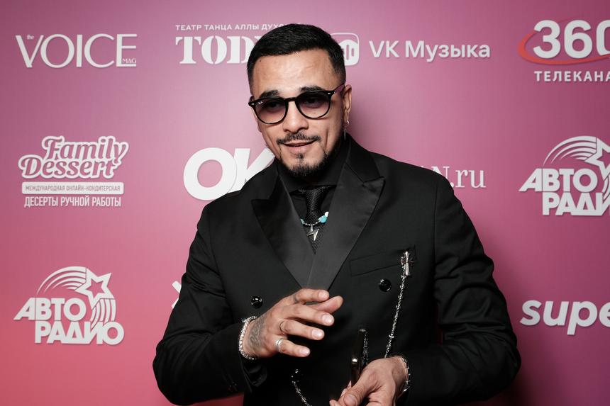 «Зашел не в ту дверь… Несколько раз»: Natan снялся с Лерчек после измены жене и нарвался на критику