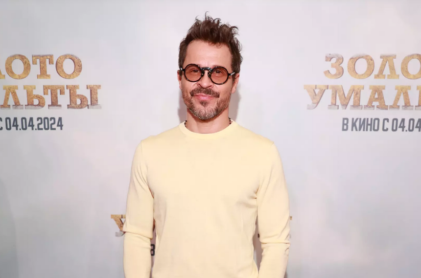 «Руками играть нельзя»: Павел Деревянко и Артем Дзюба пошутили друг над другом в соцсетях