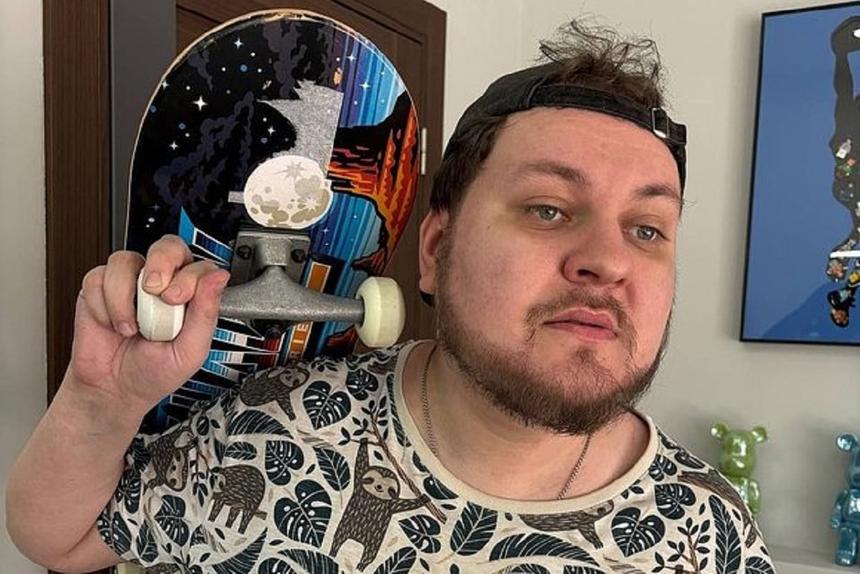 Отказывают ноги: шутивший над «Норд-Остом» блогер пожаловался на проблемы со здоровьем