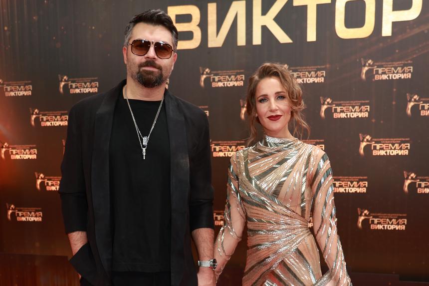 Алексей Чумаков готов выступать на корпоративах в три раза дороже Юлии Ковальчук