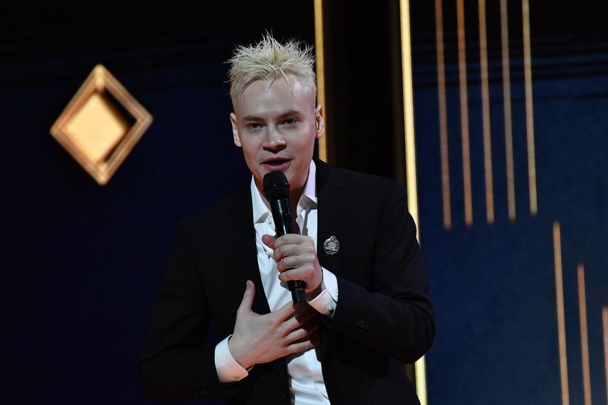 SHAMAN и Олег Газманов предложили создать сборник патриотических песен для школы