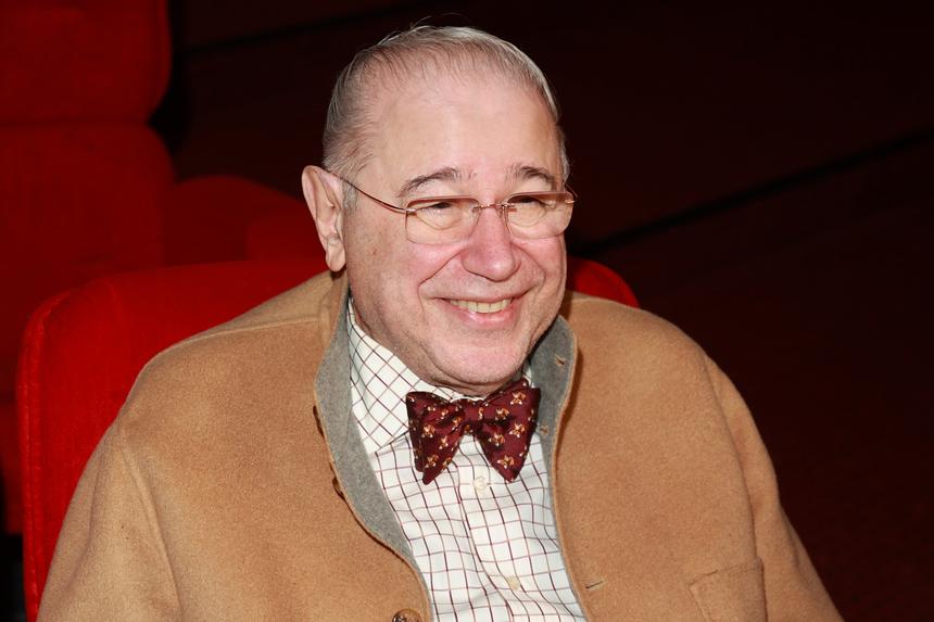 Возможно, речь идет о завещании: зачем Петросян решил через суд выписать дочь из квартиры