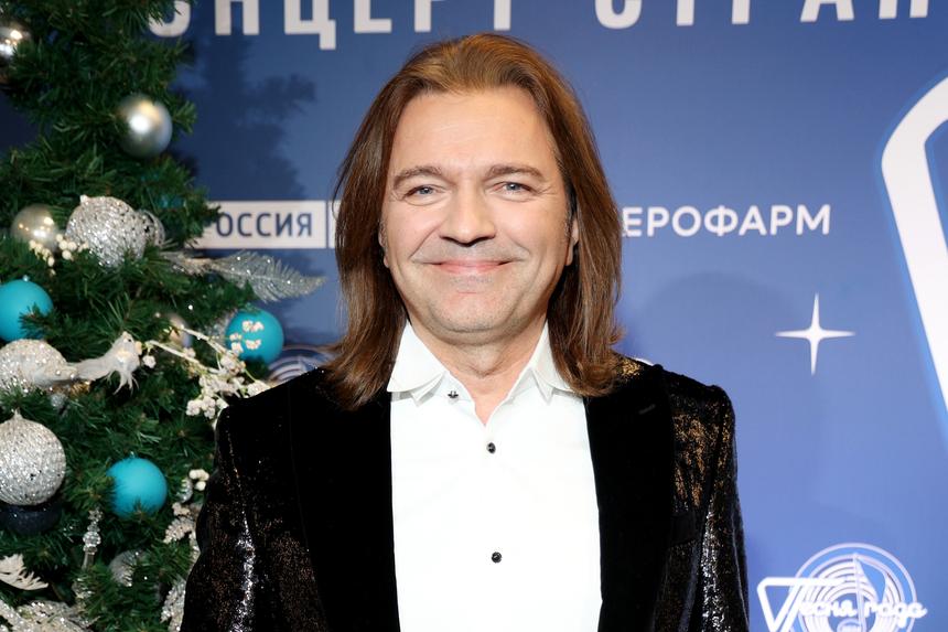 «Без жен»: Дмитрий Маликов спровоцировал слухи о проблемах в браке