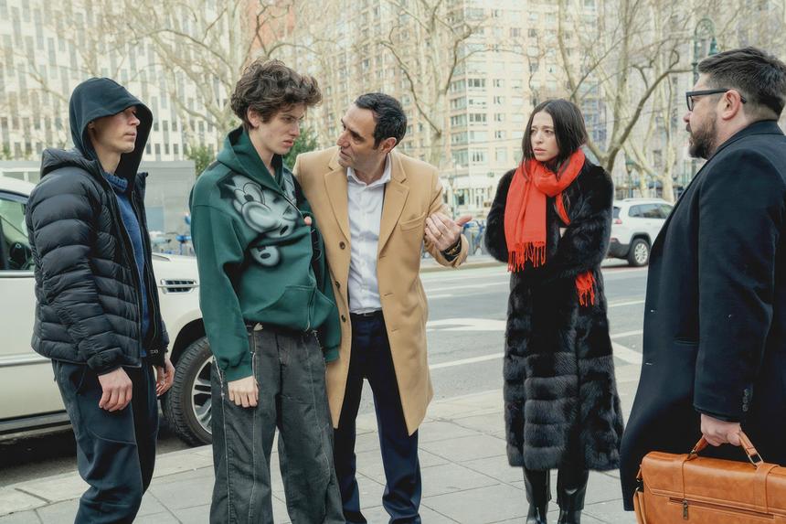 История о том, как Иван-дурак в США съездил: что за фильм «Анора» и почему Борисов может получить за него «Оскар»