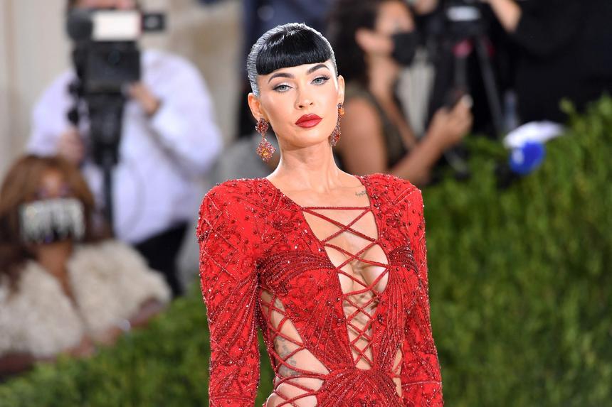 Раскрыто самочувствие беременной Меган Фокс после расставания с Machine Gun Kelly