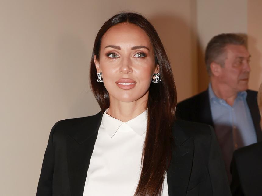 «Я очень счастлива»: разведенная Алсу высказалась об итогах 2024 года