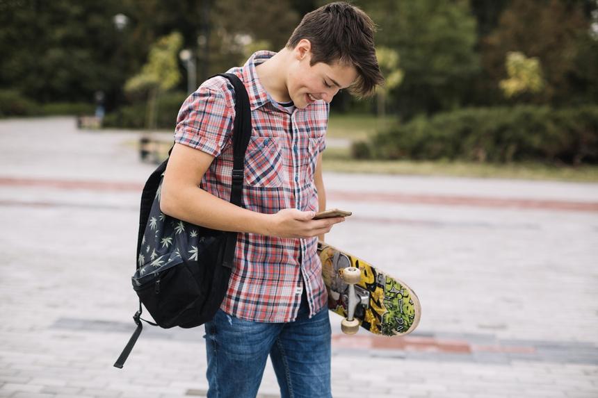 «Мы сломлены»: сестра умершего в Бурятии подростка раскрыла его последние СМС