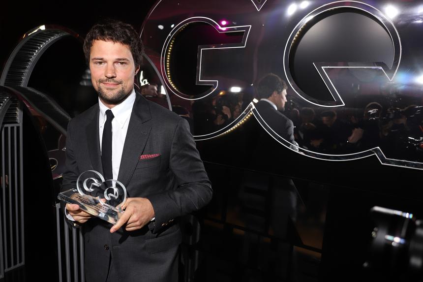 Актер Данила Козловский сообщил, что приехал в США к дочке от Ольги Зуевой