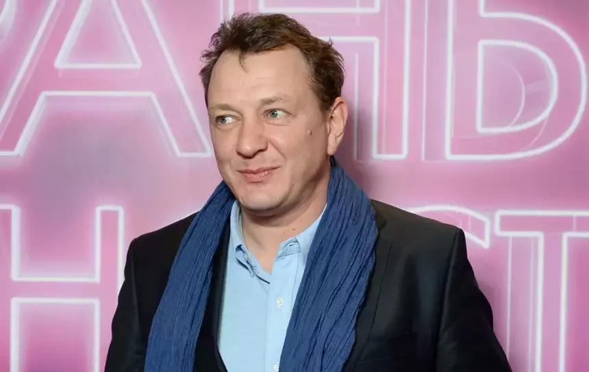 Актер Марат Башаров заявил, что бывшая жена Елизавета хочет к нему вернуться