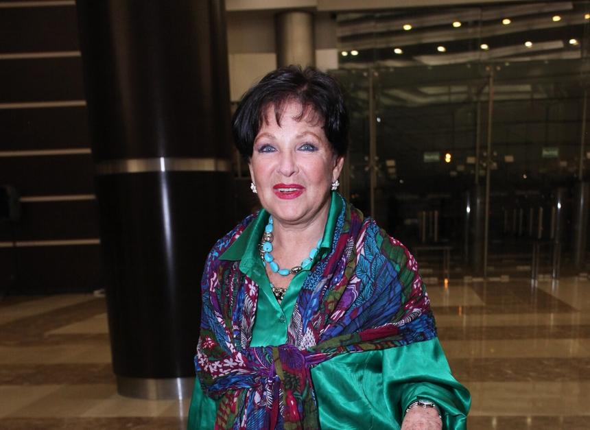 «Из-за этого доктора я хожу на костылях»: актриса Наталья Фатеева рассказала о врачебной ошибке