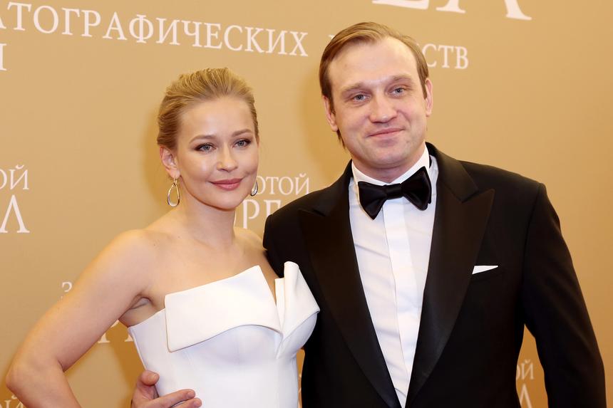 Актриса Юлия Пересильд и Михаил Тройник