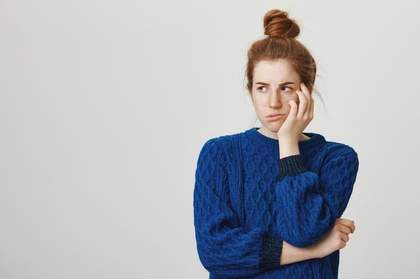 Почему перед Новым годом возникают тревожность и хандра: объясняет врач