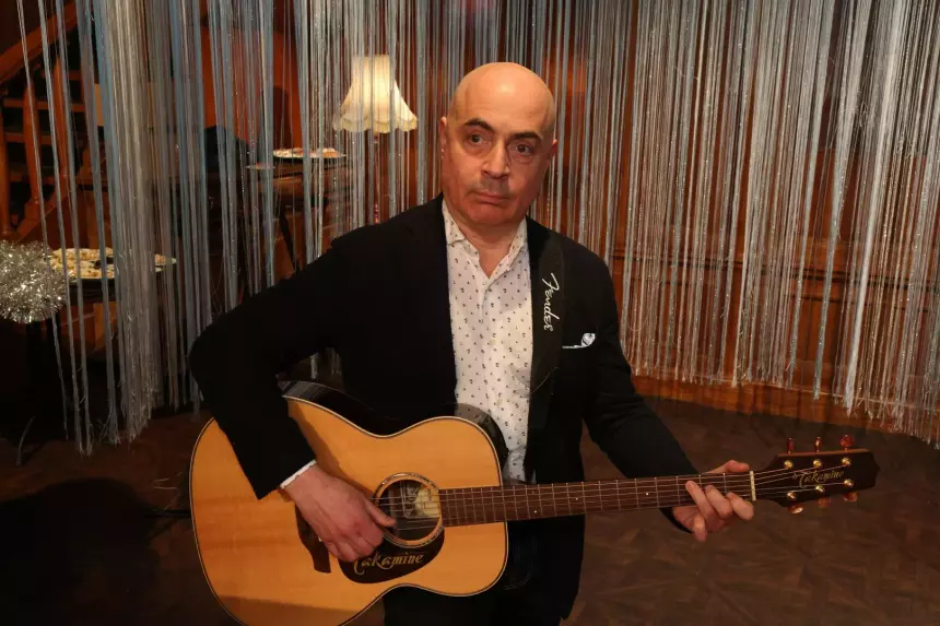 «Это трагедия»: Михаил Грушевский призвал не ставить в один ряд Пугачеву и Галкина*