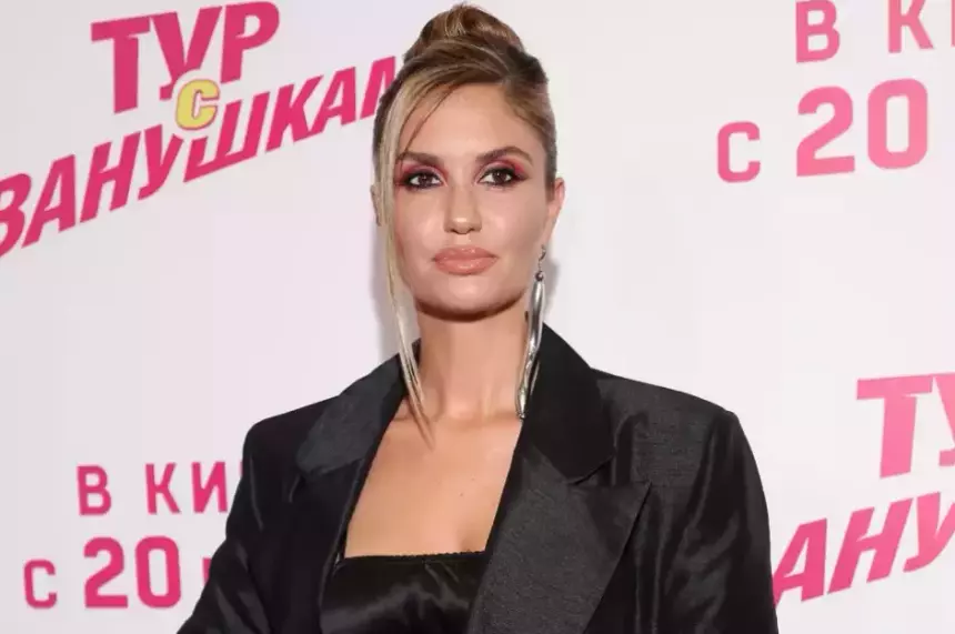 35-летнюю актрису Агату Муцениеце в новом образе сравнили с Анджелиной Джоли