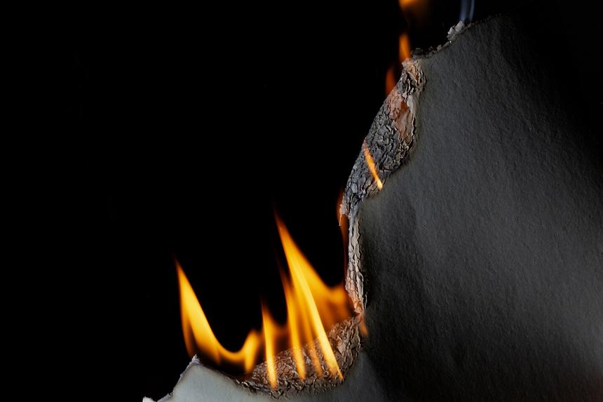 В Лос-Анджелесе полиция задержала подозреваемого в разжигании пожара