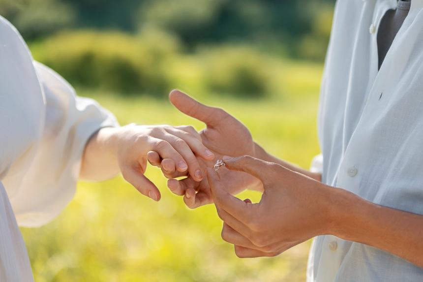 Подмосковные следователи возбудили уголовное дело в отношении сирийца, который женился на 14-летней девочке